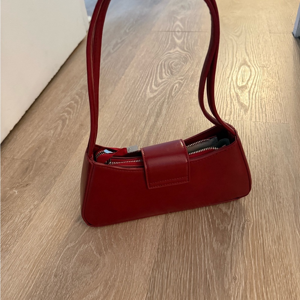 Princess Polly Red Purse - Picture 5 of 7